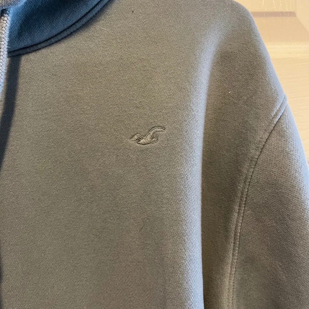 Hollister Sweatshirt Small Bird Icon Teal Green Activewear Casual Gym Lounge - Picture 3 of 8